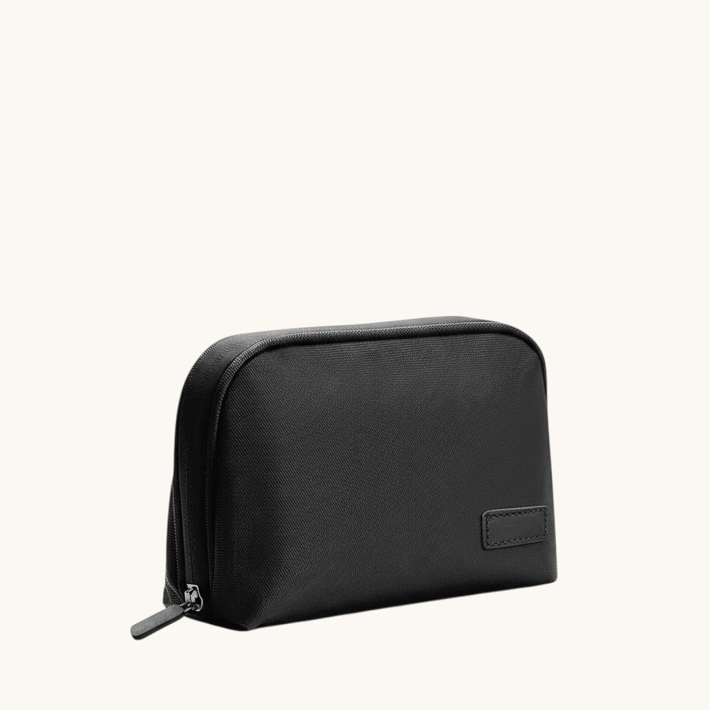 VAULT: Travel Tech Pouch & Electronic Organiser